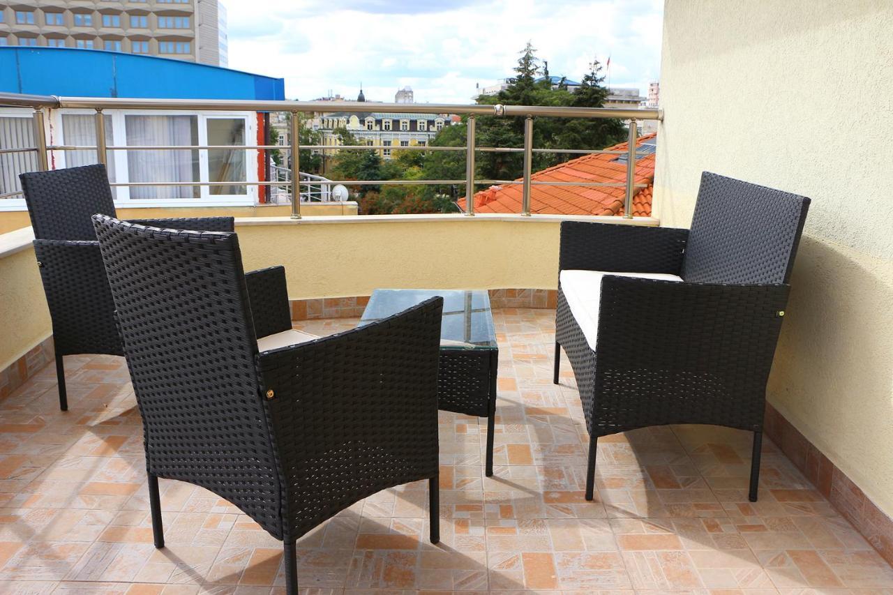 Shik & Chic In The Heart Of Burgas # 5Min From Beach # New 외부 사진