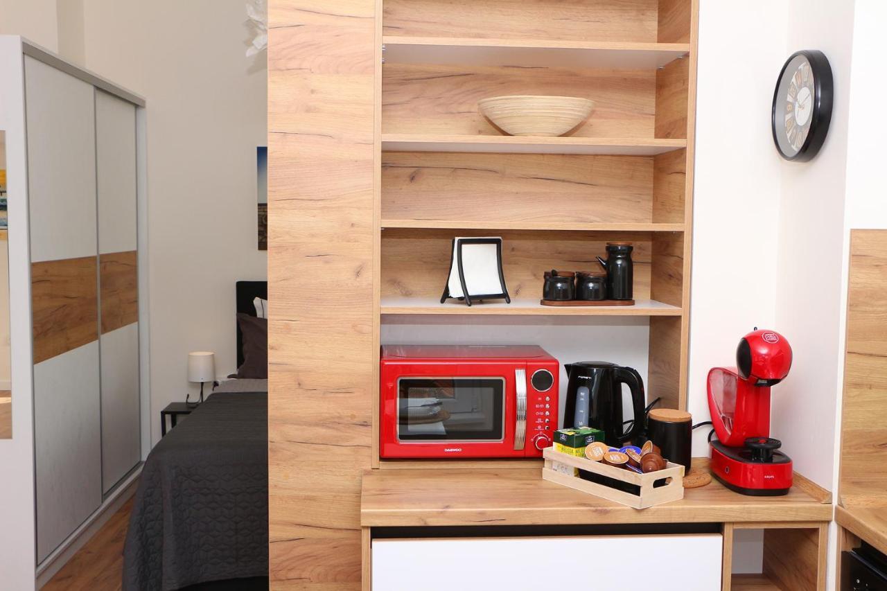 Shik & Chic In The Heart Of Burgas # 5Min From Beach # New 외부 사진