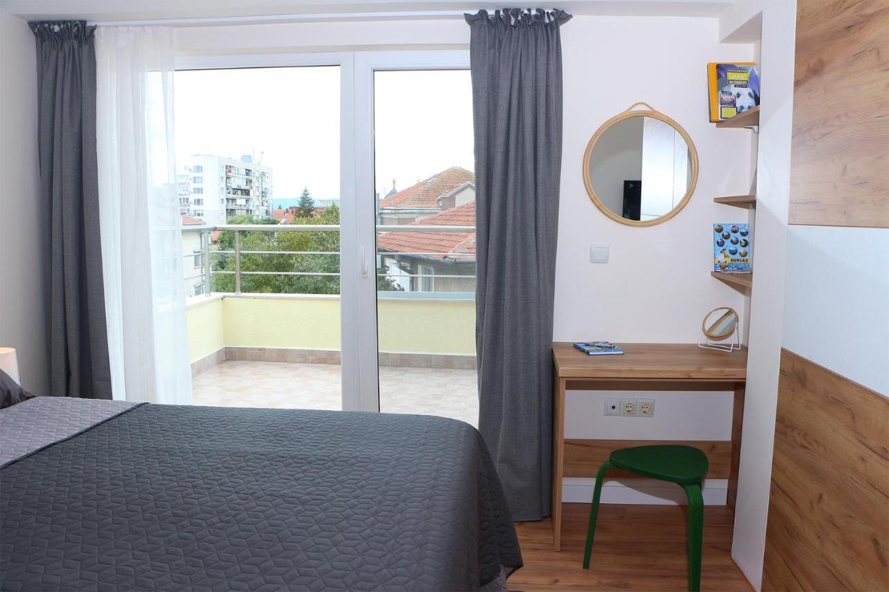 Shik & Chic In The Heart Of Burgas # 5Min From Beach # New 외부 사진