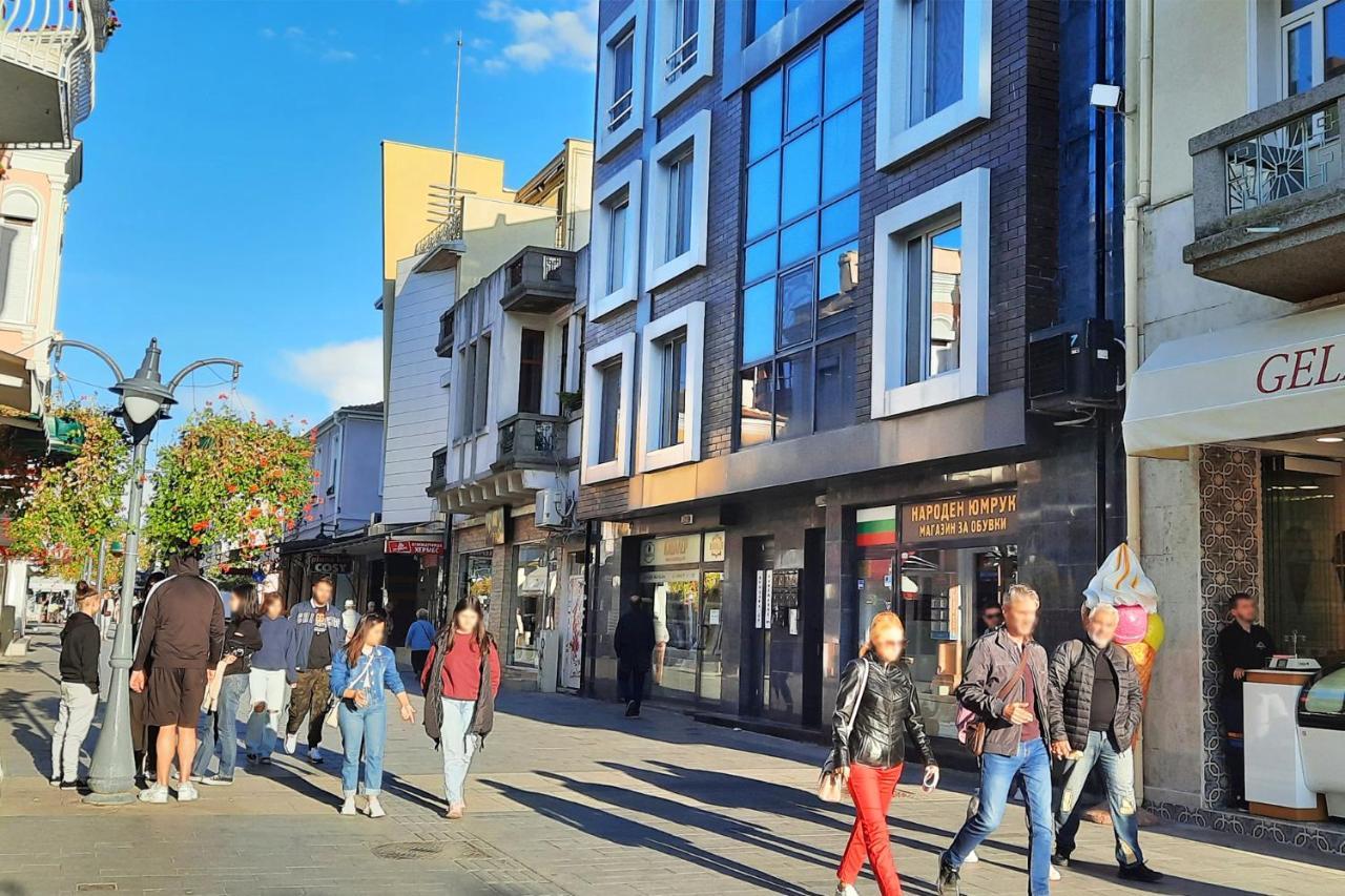 Shik & Chic In The Heart Of Burgas # 5Min From Beach # New 외부 사진